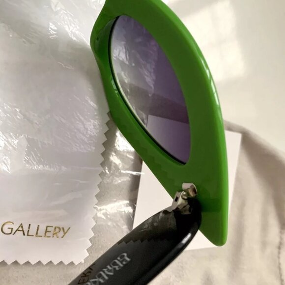 LINDA FARROW PRABAL GURUNG Cat Eye Pop Art White Green Geometric PG17 Sunglasses - Picture 8 of 12